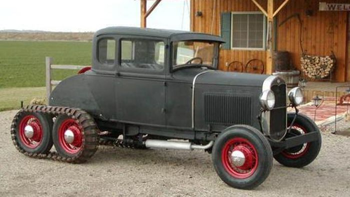  Ford Model A 1931      (5 )