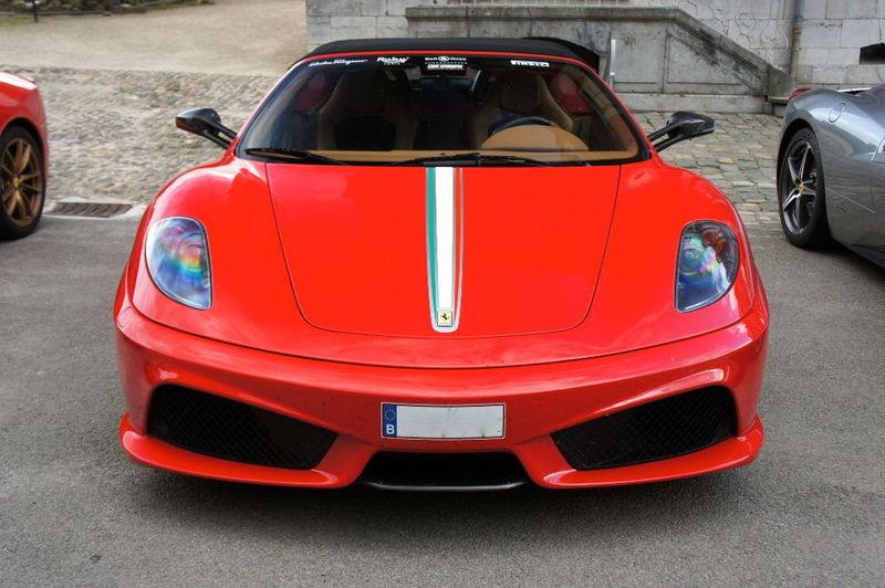  Ferrari-   40- (40 )