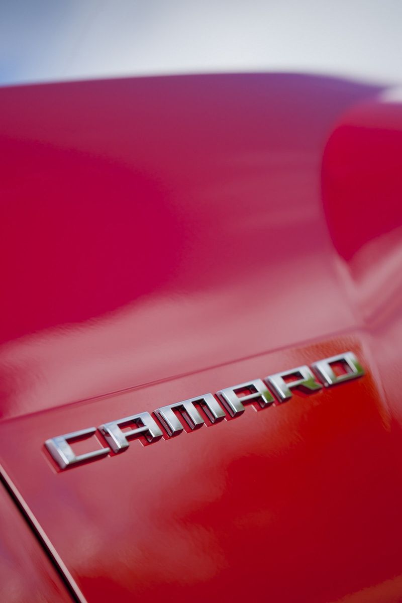     Chevrolet Camaro (193 )