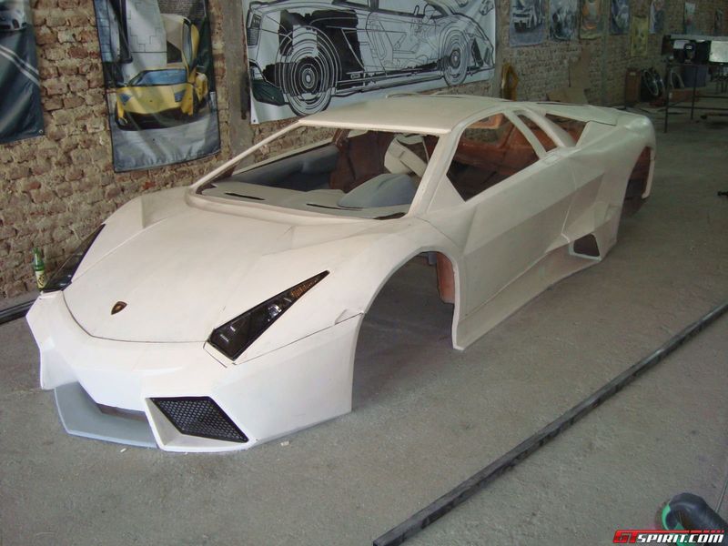     Ferrari  Lamborghini (16 +2 )
