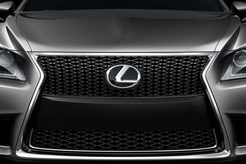    Lexus LS 2013   (36 )