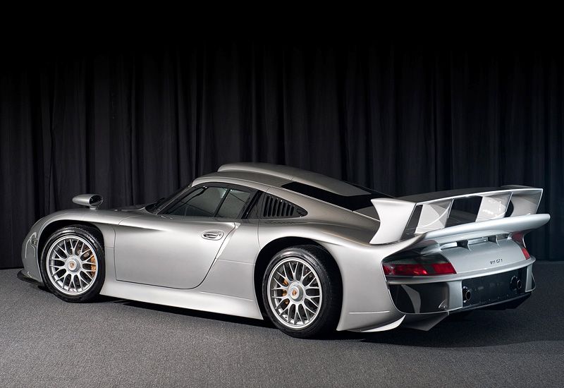  Porsche 911 GT1    (12 )