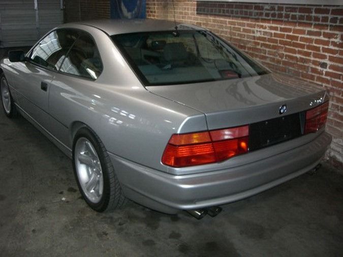 BMW 850i 1991    18 407     (18 )