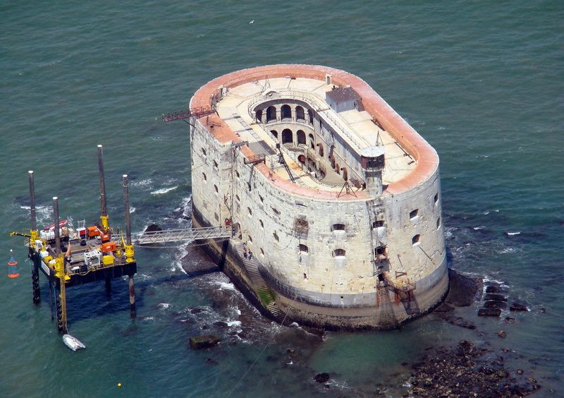    (Fort Boyard) (20 )