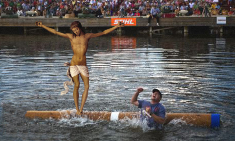 20Jesus Wins A Log Rolling Competition  « »