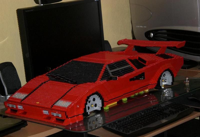 Lamborghini Countach   1:18  LEGO (8 )