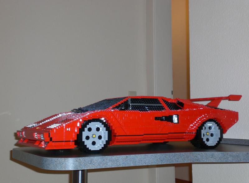  Lamborghini Countach   1:18  LEGO (8 )