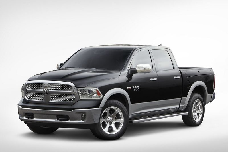      Dodge Ram 1500 2013   (40 )