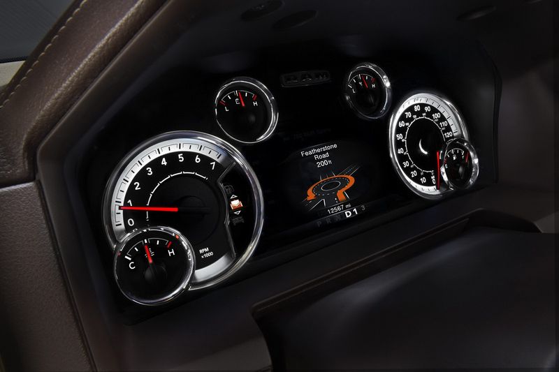      Dodge Ram 1500 2013   (40 )