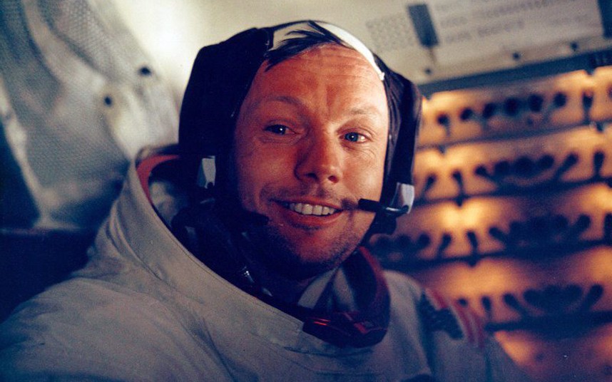 armstrong03   ,     (1930 2012)