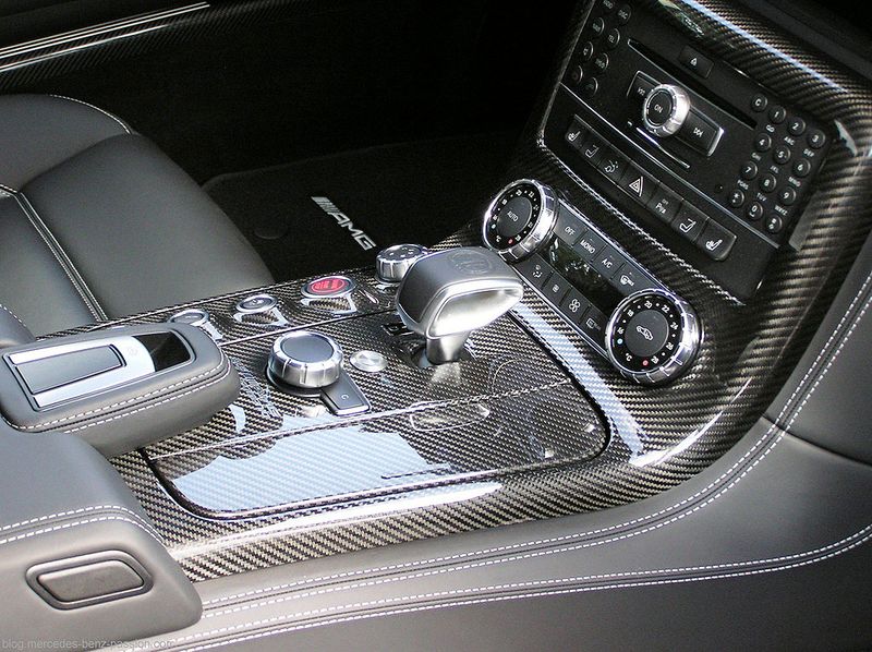 Mercedes-Benz SLS AMG    Domanig (11 )