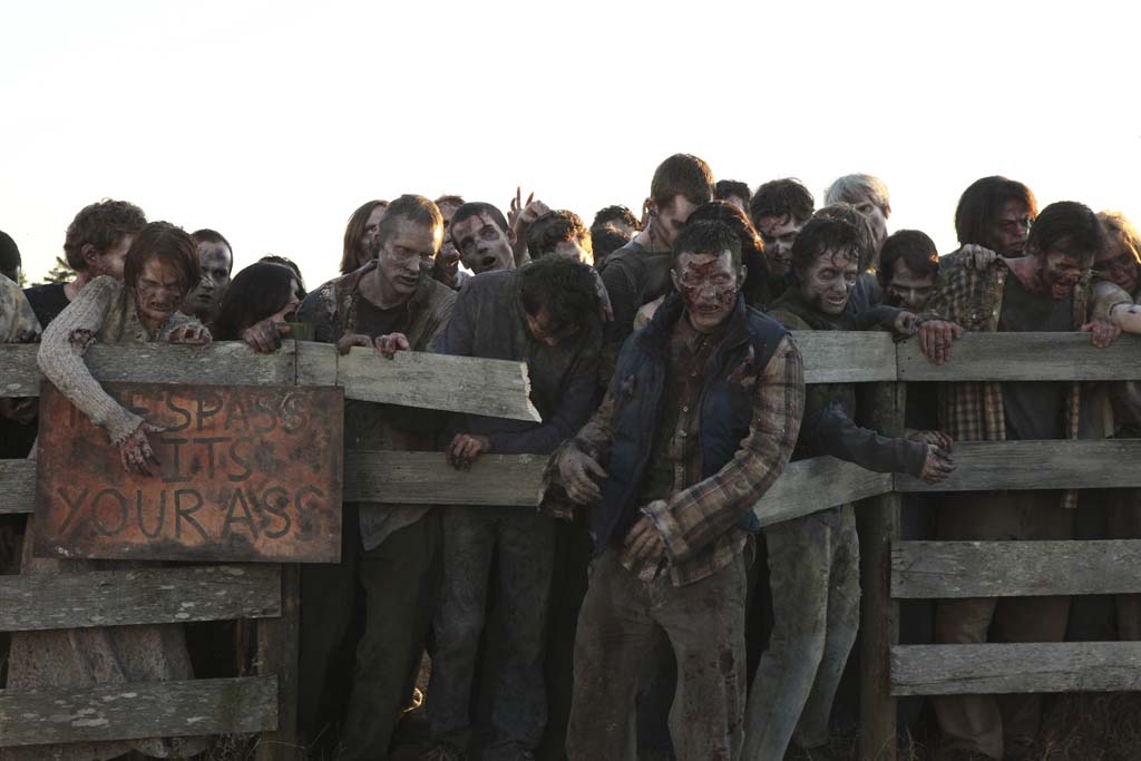 The Walking Dead 18     « » (The Walking Dead)
