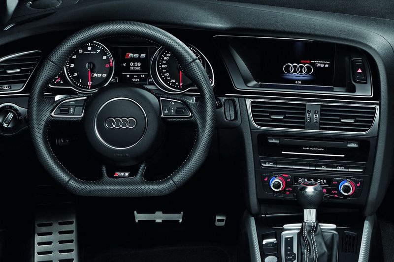  Audi     RS5 (15 +)