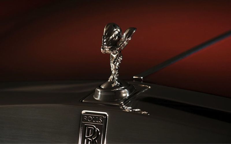Rolls-Royce Phantom Dragon Edition    (8 )