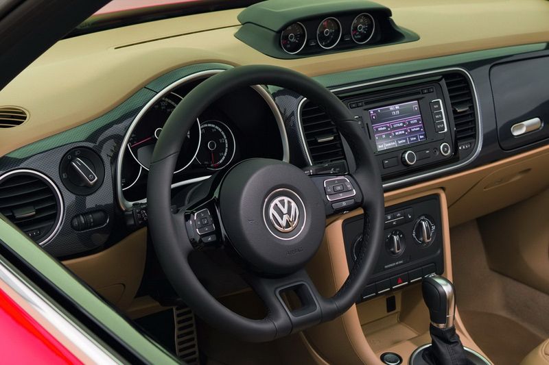  Volkswagen  Beetle Convertible (14 )