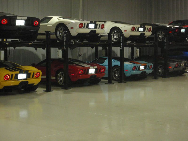    15  Ford GT    (12 )