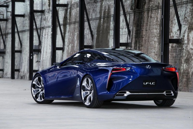   LF-LC  Lexus   AIMS 2012 (19 +)