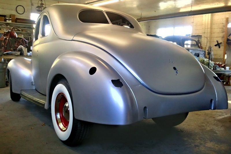  Ford    Ford Coupe  1940  (8 +)