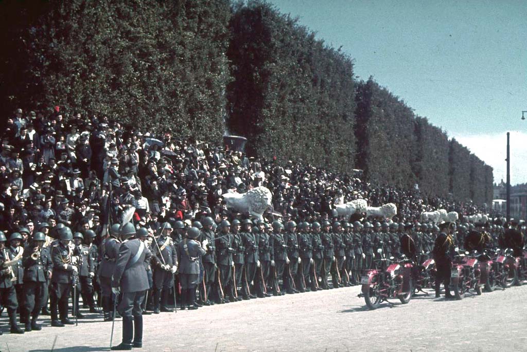 Italy 10  1938 .    