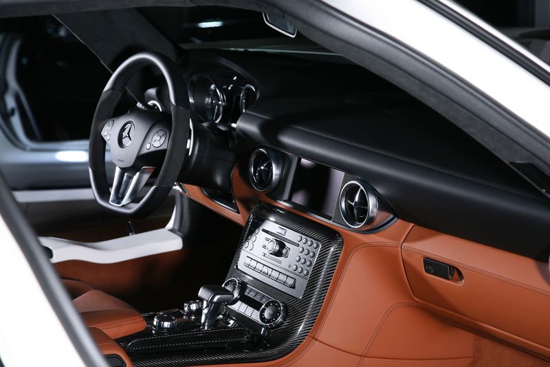 Mercedes SLS AMG   Inden Design (8 )
