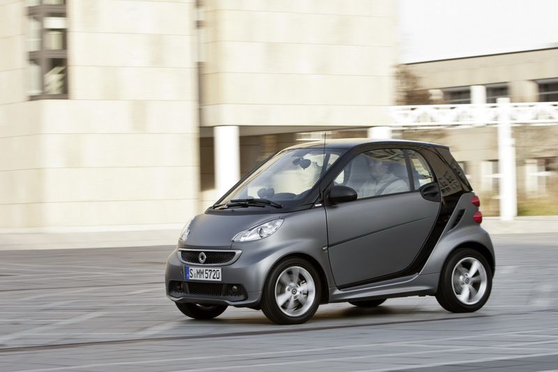   Smart Fortwo (8 )