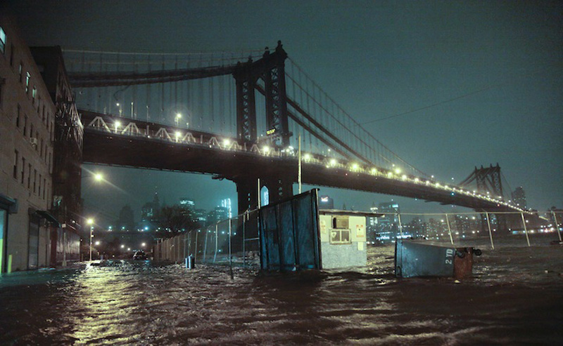 Unforgettable Photos From Hurricane Sandy 8 12 самых незабываемых фото урагана Сэнди