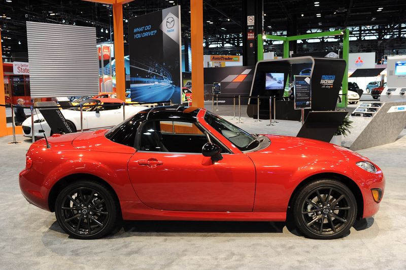  Mazda  MX-5 Miata Special Edition (15 )