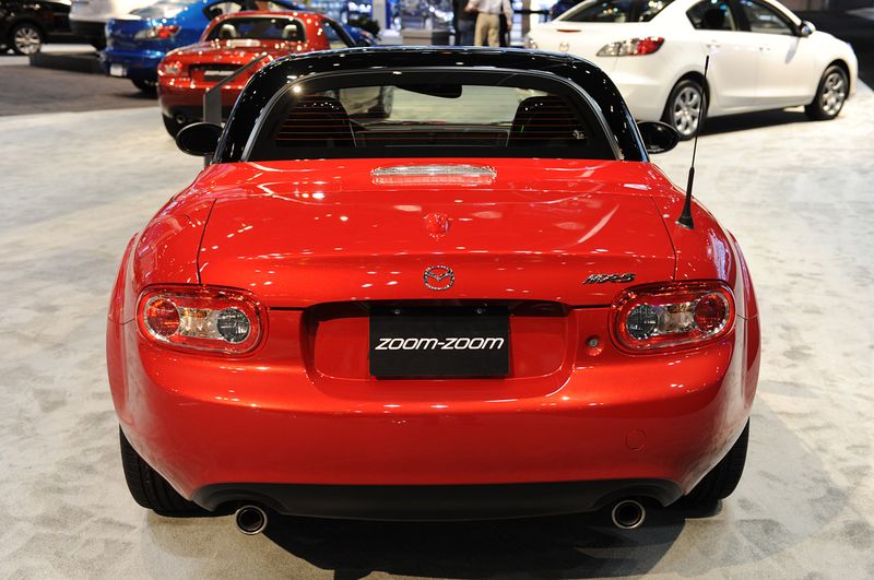  Mazda  MX-5 Miata Special Edition (15 )