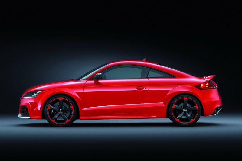 Audi TT RS plus     (36 )