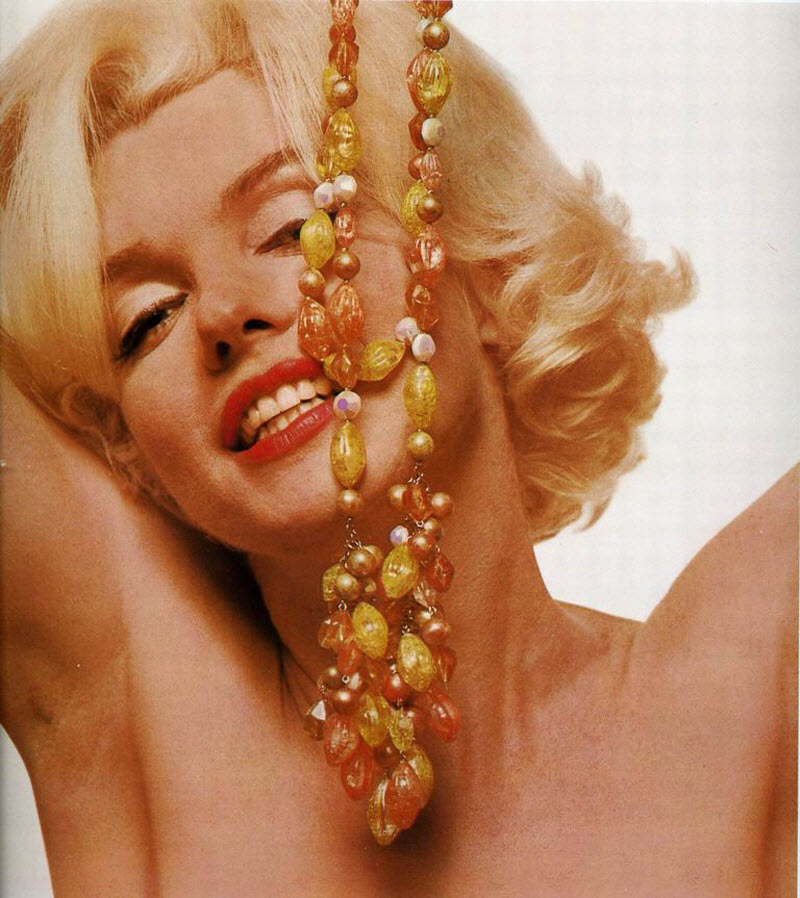 Marilyn Monroe and the Camera:  . (61 )