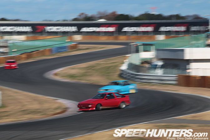   Tsukuba Circuit   Toyota AE86 (48 )