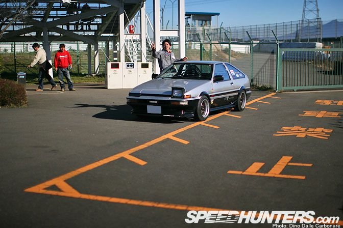   Tsukuba Circuit   Toyota AE86 (48 )