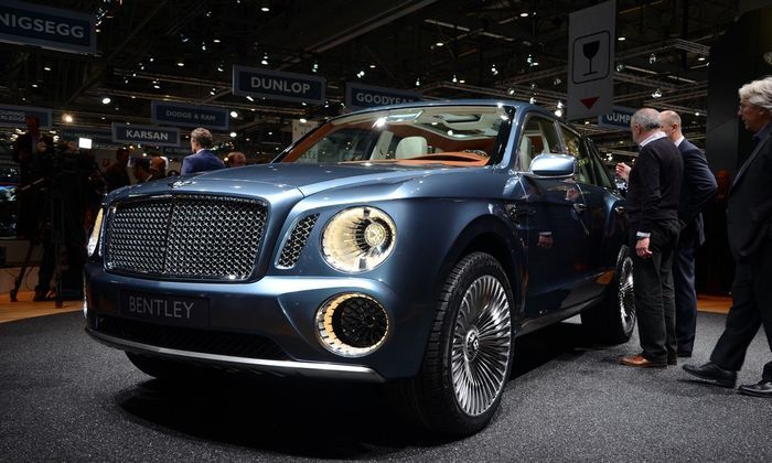  Bentley     EXP 9 F (30 +2 )