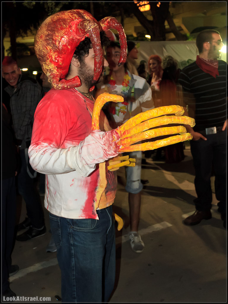 3510      – Zombie Walk Tel Aviv