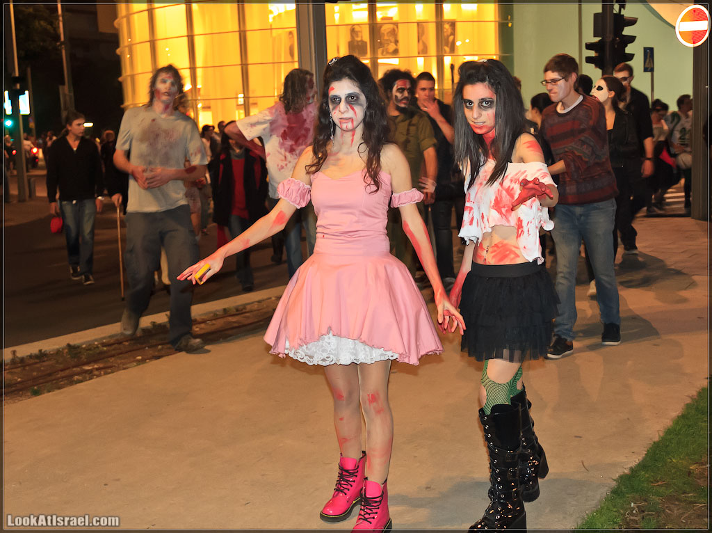 561      – Zombie Walk Tel Aviv