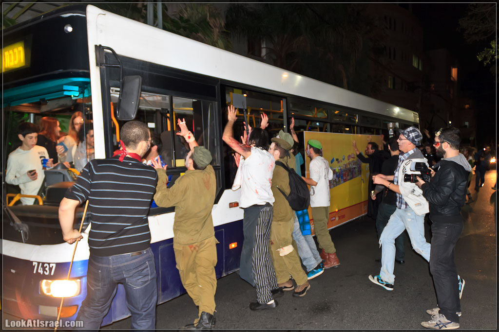 871      – Zombie Walk Tel Aviv