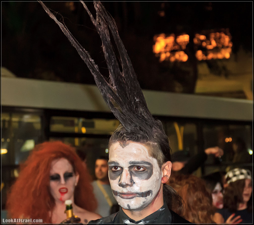 950      – Zombie Walk Tel Aviv