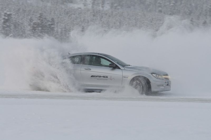   AMG Driving Academy Winter Sporting PRO (72 )