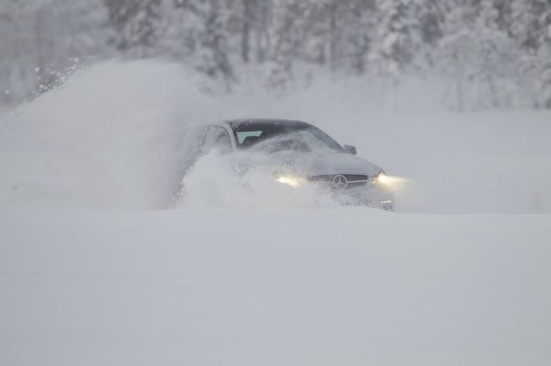   AMG Driving Academy Winter Sporting PRO (72 )