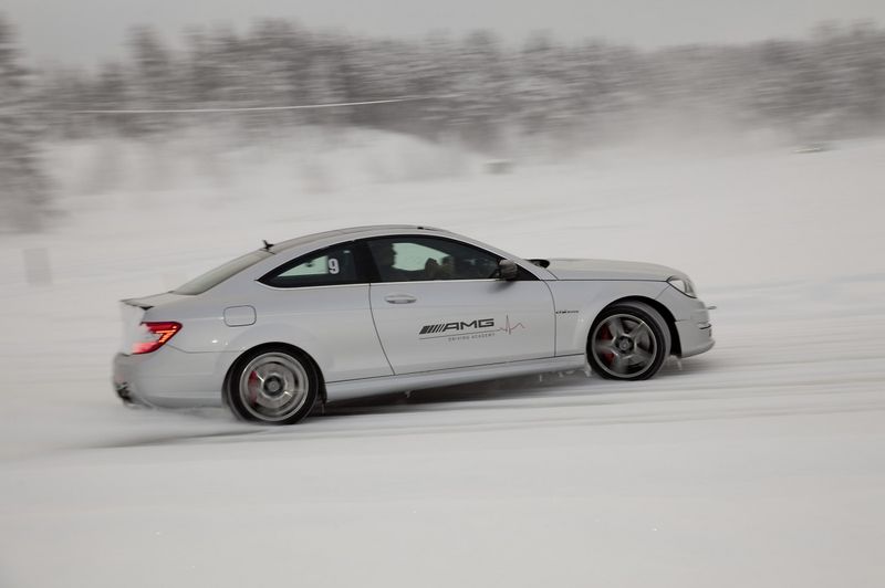   AMG Driving Academy Winter Sporting PRO (72 )