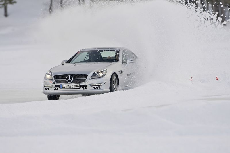   AMG Driving Academy Winter Sporting PRO (72 )