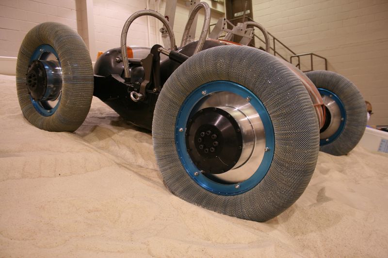  Goodyear  NASA      (10 )