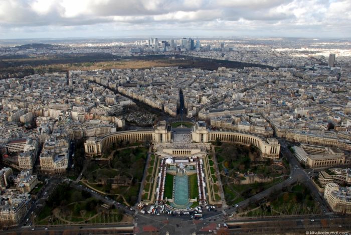 Париж с высоты Эйфелевой башни (41 фото)