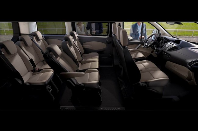  Ford Tourneo Custom 2012 (3 )