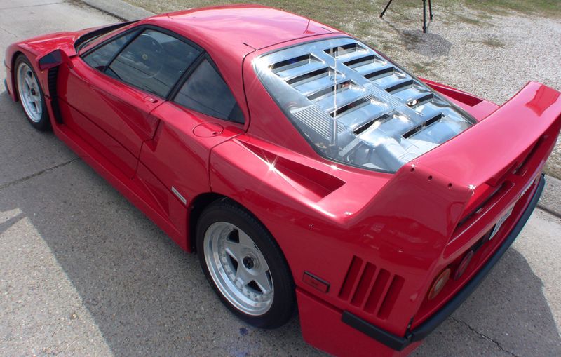 Ferrari F40    6699     (14 )