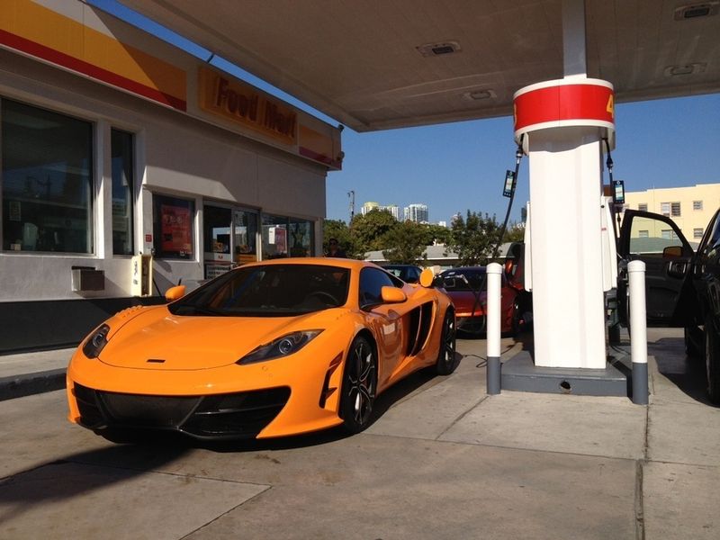   McLaren MP4-12C High Sport (5 +)