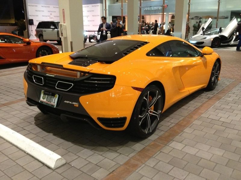   McLaren MP4-12C High Sport (5 +)