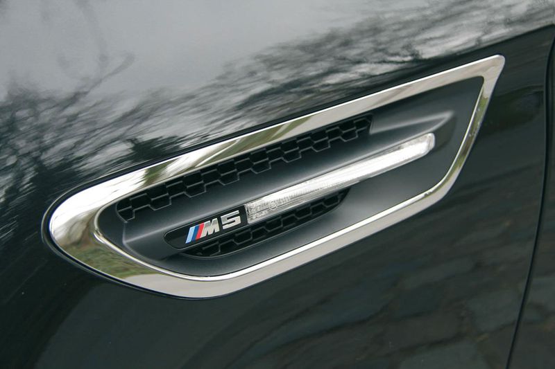   Manhart  BMW M5 (7 )
