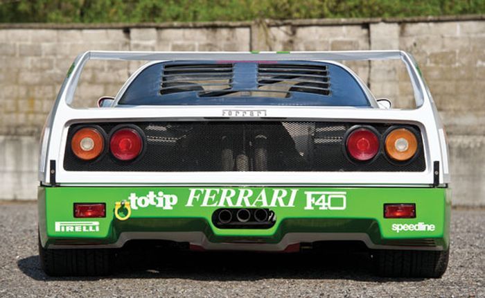   Ferrari F40    (16 )