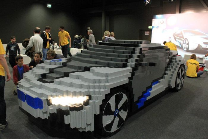  BMW i8 hybrid   LEGO (7 )